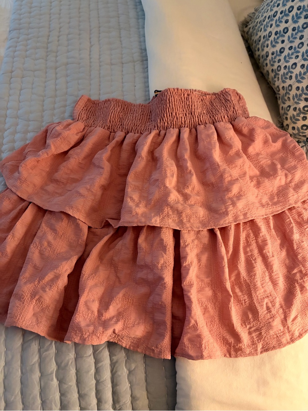ARULA Dusty Pink Tiered Smocked Mini Skirt